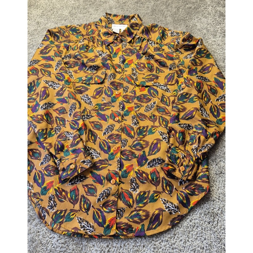 Cirlc Square Button Down Women's Size‎ 12 Leaf Feather Patterned Native American